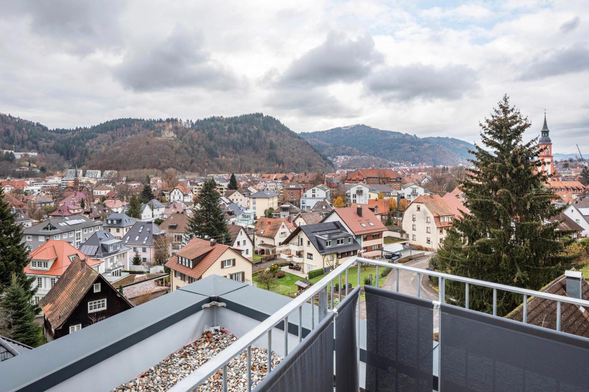 Felsenkeller Appartements Waldkirch Exteriör bild